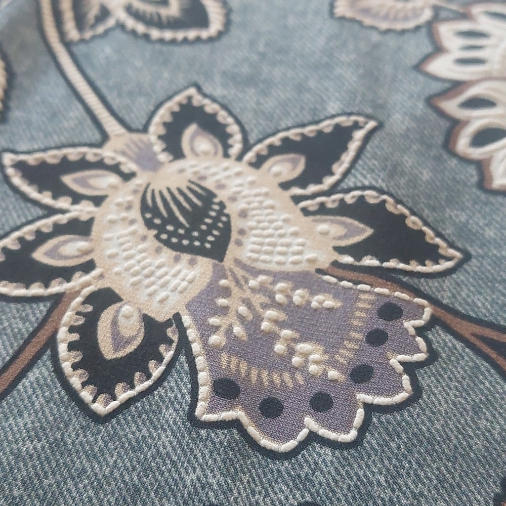 Amiana Blue Pop Out Floral Off-Shoulder Top .Size M - Picture 8 of 8